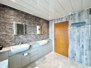 Photo 12- click for photo gallery